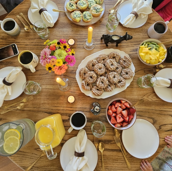 Meet your Posher, Brooke - Picture 2 of 8